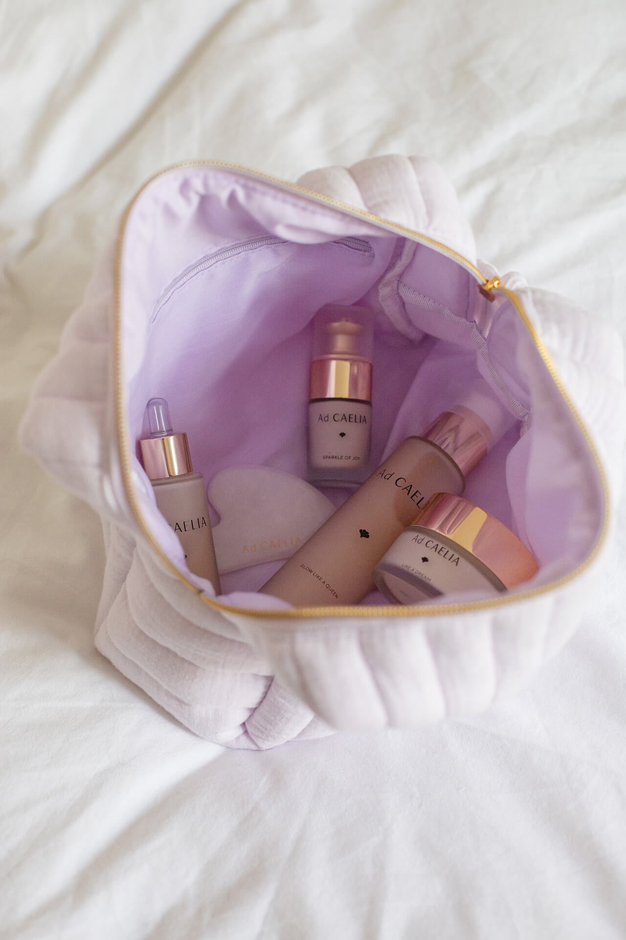 Ad_CAELIA_Trousse_Maxi_Size_Contenance